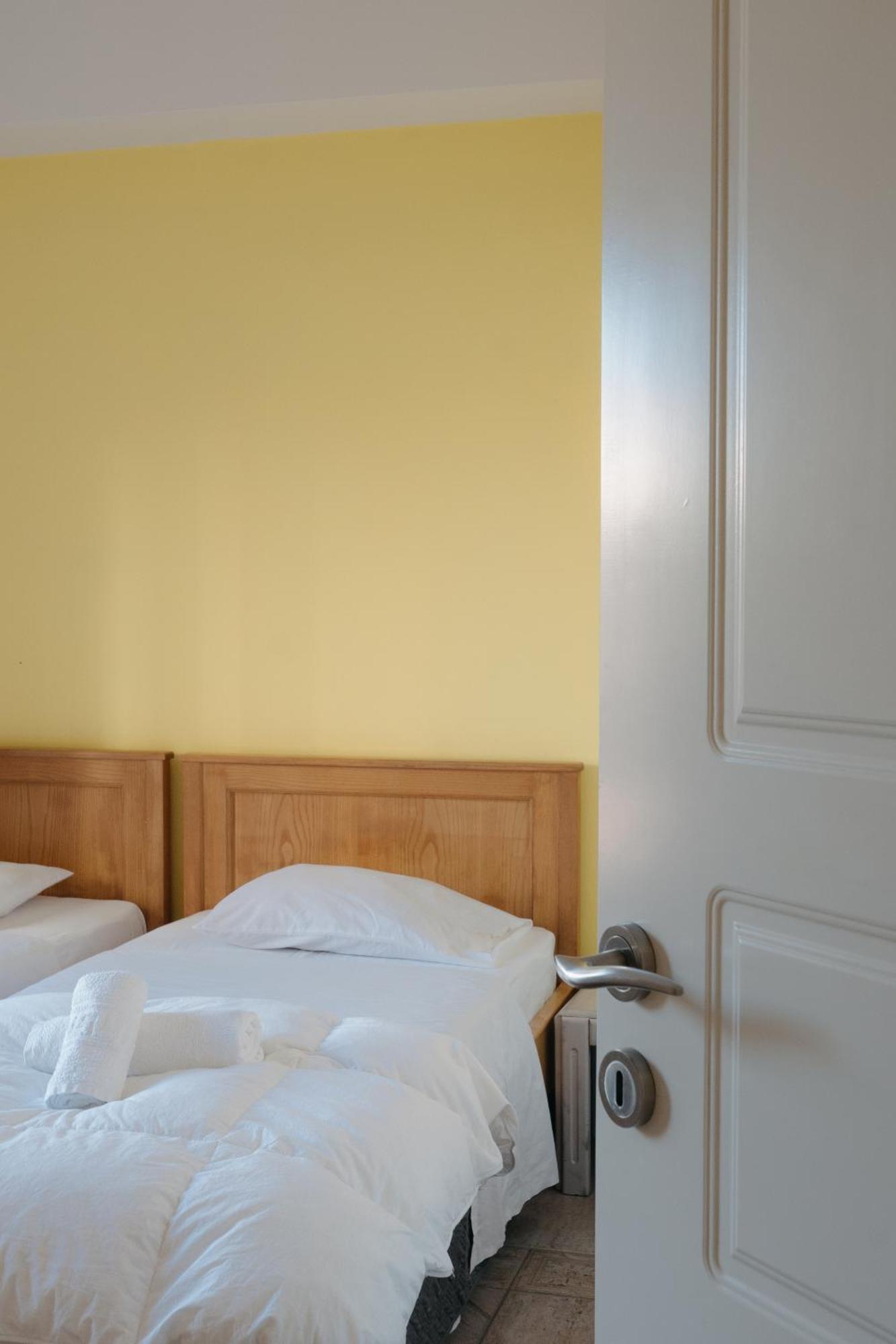 Nefeli City Apartments Patras Extérieur photo