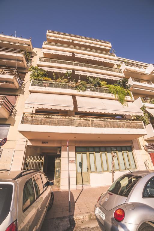 Nefeli City Apartments Patras Extérieur photo